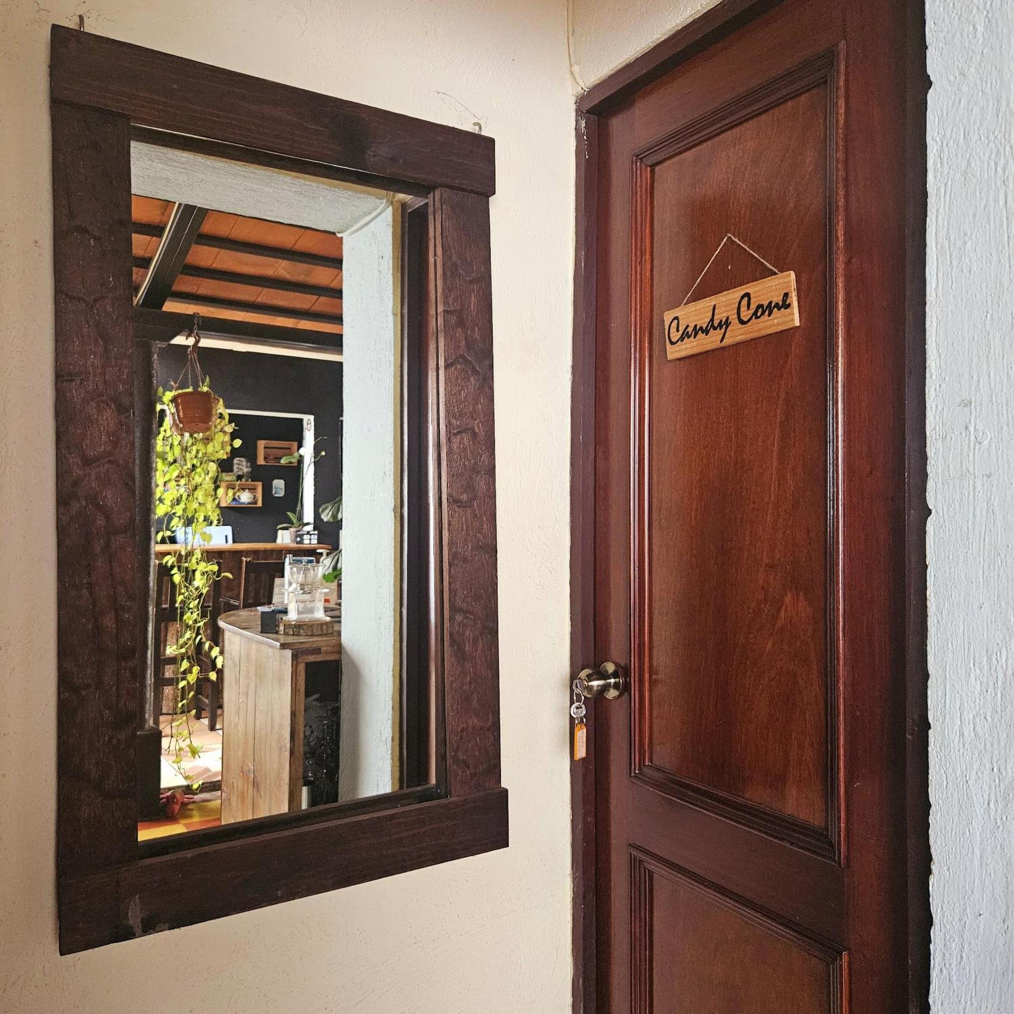 Cermeno'S House Hotel Antigua Екстериор снимка