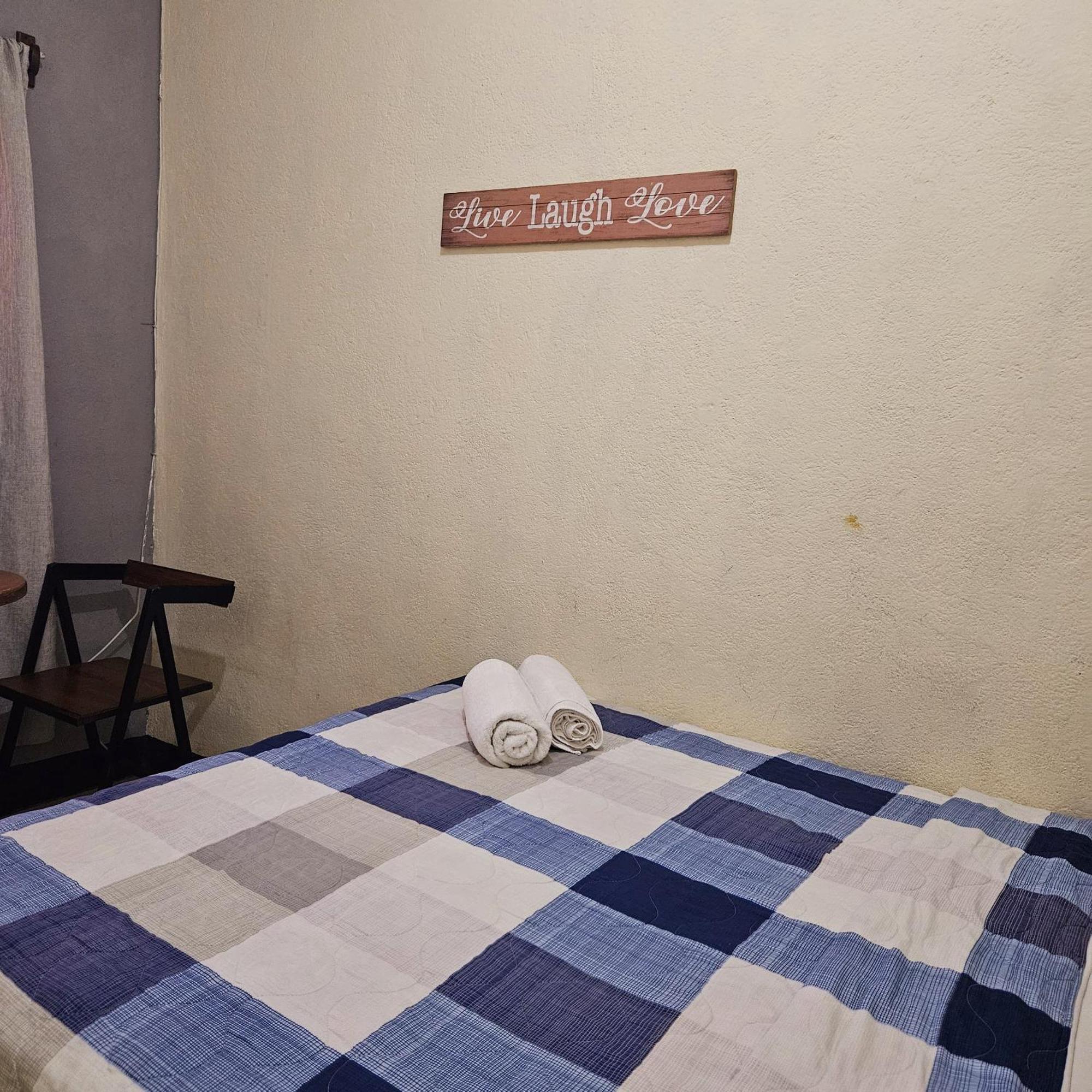 Cermeno'S House Hotel Antigua Екстериор снимка